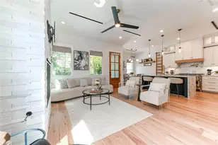 1512 Ashland St, Houston, TX 77008 - Photo 1