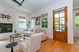 1512 Ashland St, Houston, TX 77008 - Photo 6