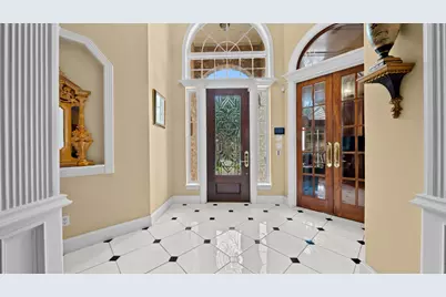 5030 Huntwick Parc Court, Houston, TX 77069 - Photo 4
