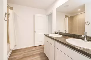 5611 Simcrest Grove Dr, Spring, TX 77373 - Photo 6