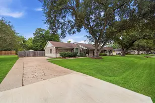 3403 Windsor St, Pearland, TX 77581 - Photo 34