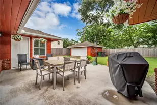 4706 Tonawanda Dr, Houston, TX 77035 - Photo 32