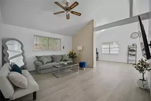 12014 Pompano Ln, Houston, TX 77072 - Photo 4