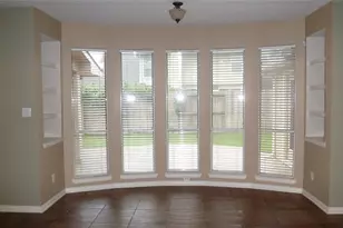 4823 Cypress Spring Dr, Missouri City, TX 77459 - Photo 14