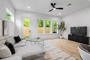 6117 Grace Ln, Houston, TX 77021 - Photo 14