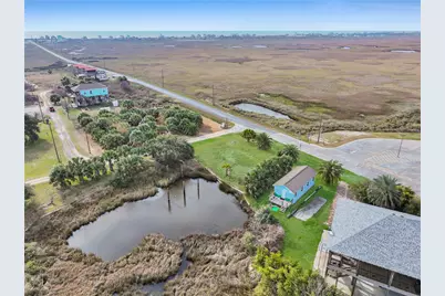 1250 Yacht Basin, Gilchrist, TX 77617 - Photo 14