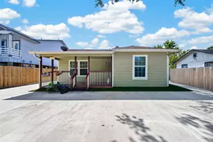 7218 Philibert Ln, Houston, TX 77028 - Photo 1