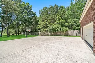 2302 Legends Shore Dr, Spring, TX 77386 - Photo 26