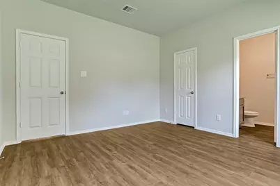409 S 12th Street #B, Conroe, TX 77301 - Photo 10