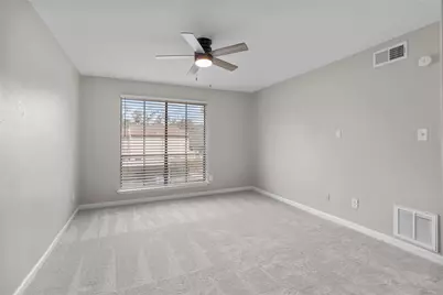 5001 Lamonte Lane #105, Houston, TX 77092 - Photo 6