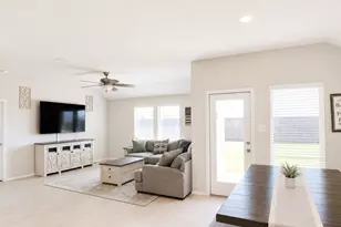 20211 Kettle Falls Dr, New Caney, TX 77357 - Photo 12