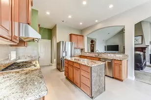 1705 Hidden Brook Ln, League City, TX 77573 - Photo 14