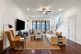 1430 Dorothy St, Houston, TX 77008 - Photo 4