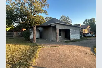 511 Thomas St, Center, TX 75935 - Photo 1