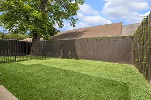 2309 McIlhenny St, Houston, TX 77004 - Photo 6