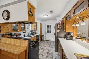 9222 Arledge St, Houston, TX 77075 - Photo 8