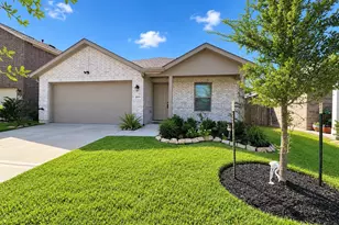 18019 Mendocino Ridge Ln, Hockley, TX 77447 - Photo 2