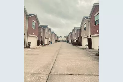 3729 Main Poplar Drive, Houston, TX 77025 - Photo 24