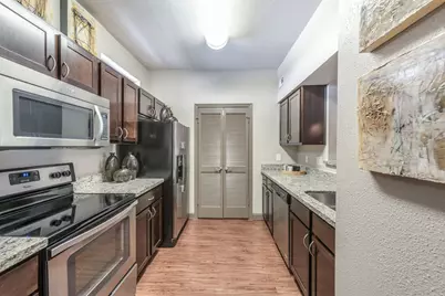 5800 Woodway Drive #0228, Houston, TX 77057 - Photo 20