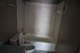 9797 Leawood Blvd, Houston, TX 77099 - Photo 6