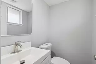 8646 Whitecastle Ln, Houston, TX 77088 - Photo 16