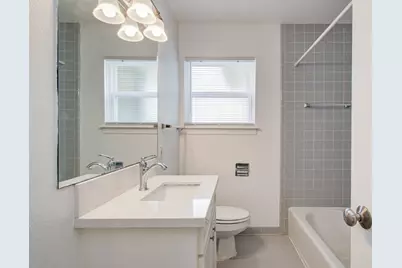 5519 Huisache Street, Houston, TX 77081 - Photo 32