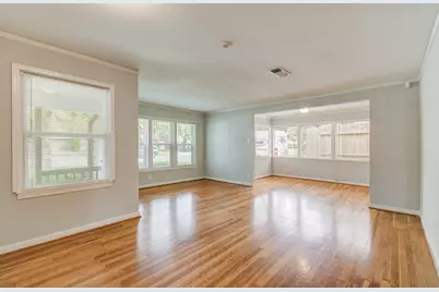 5519 Huisache Street, Houston, TX 77081 - Photo 14