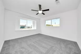 2701 Mustang Rd, Alvin, TX 77511 - Photo 24