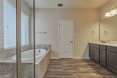 122 Grinnell Trail, Montgomery, TX 77316 - Photo 10