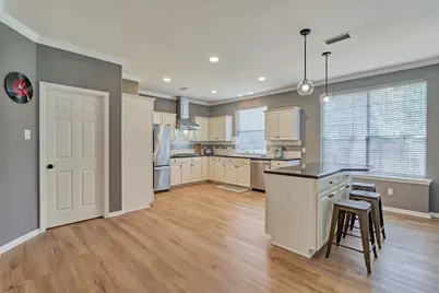 3 E Night Heron Place, The Woodlands, TX 77382 - Photo 12