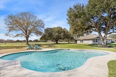 2489 Bartlett Road, Sealy, TX 77474 - Photo 4
