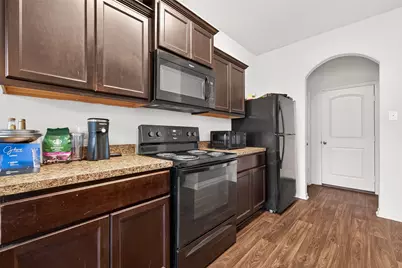 10538 Pine Landing Drive, Houston, TX 77088 - Photo 24