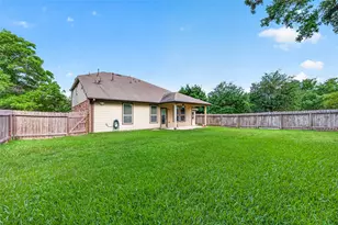 8 Landscape Ct, Conroe, TX 77301 - Photo 42