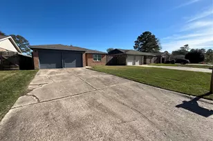 8710 Valley Flag, Houston, TX 77078 - Photo 4