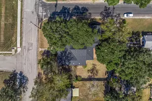 316 Brosig Ave, Navasota, TX 77868 - Photo 38