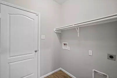 2547 Hawthorn Park Court, Houston, TX 77038 - Photo 14