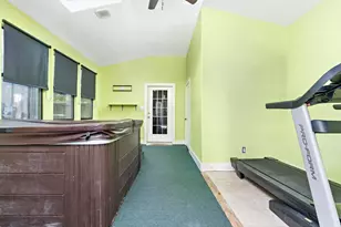 121 Dryden Pl, Port Arthur, TX 77642 - Photo 12