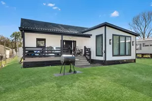 3209 Pennsylvania Rd, Fresno, TX 77545 - Photo 2