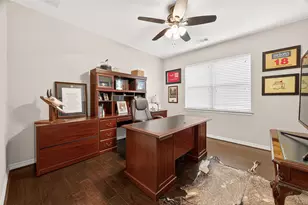 9211 Silverton Star Ln, Houston, TX 77070 - Photo 18