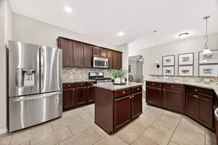 9211 Silverton Star Ln, Houston, TX 77070 - Photo 4
