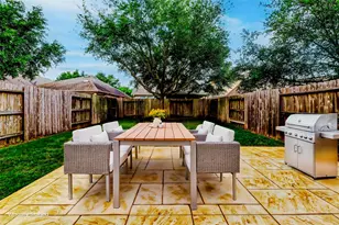 24522 Folkstone Cir, Katy, TX 77494 - Photo 36