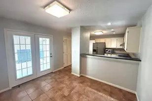 7936 Pecan Dr, Beaumont, TX 77713 - Photo 8