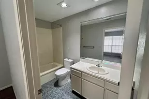 7936 Pecan Dr, Beaumont, TX 77713 - Photo 10