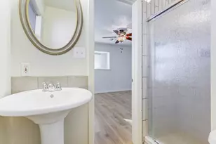 3811 Bennett Dr, Pasadena, TX 77503 - Photo 16