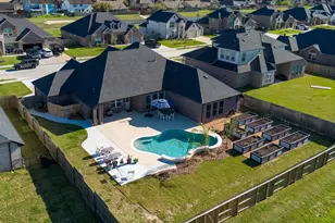 11903 Champion's Frst Dr, Mont Belvieu, TX 77535 - Photo 2