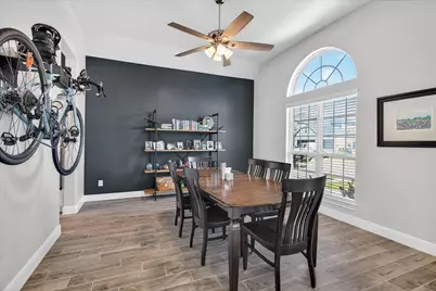 11903 Champions Forest Drive, Mont Belvieu, TX 77535 - Photo 12