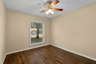 1807 Oaklawn St, Sugar Land, TX 77498 - Photo 10