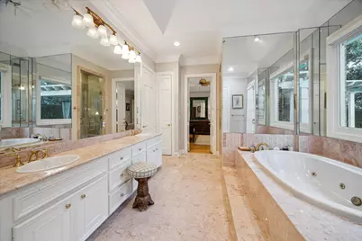 34 West Oak Drive, Houston, TX 77056 - Photo 24