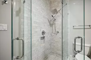 34 W Oak Dr, Houston, TX 77056 - Photo 32