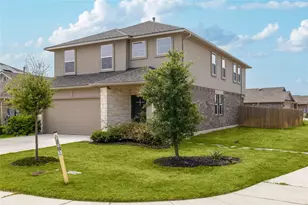 445 Shiner Ln, Georgetown, TX 78626 - Photo 2